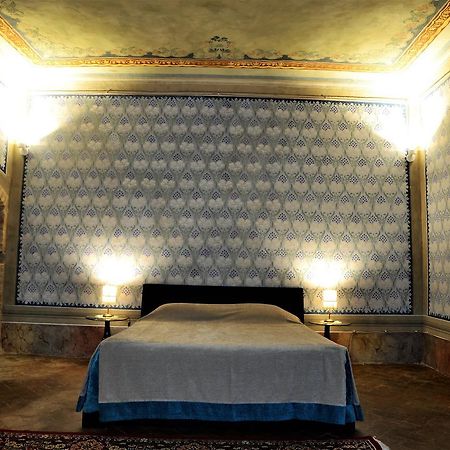 Bed and Breakfast Il Palazzo Del Cardinale à Montalcino Chambre photo