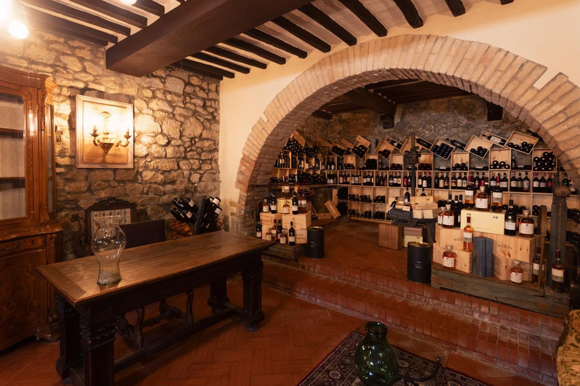 Bed and Breakfast Il Palazzo Del Cardinale à Montalcino Extérieur photo