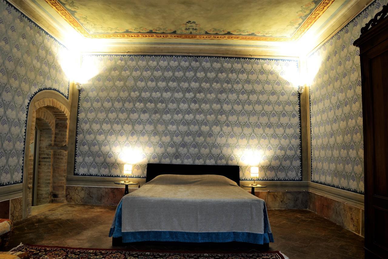Bed and Breakfast Il Palazzo Del Cardinale à Montalcino Chambre photo