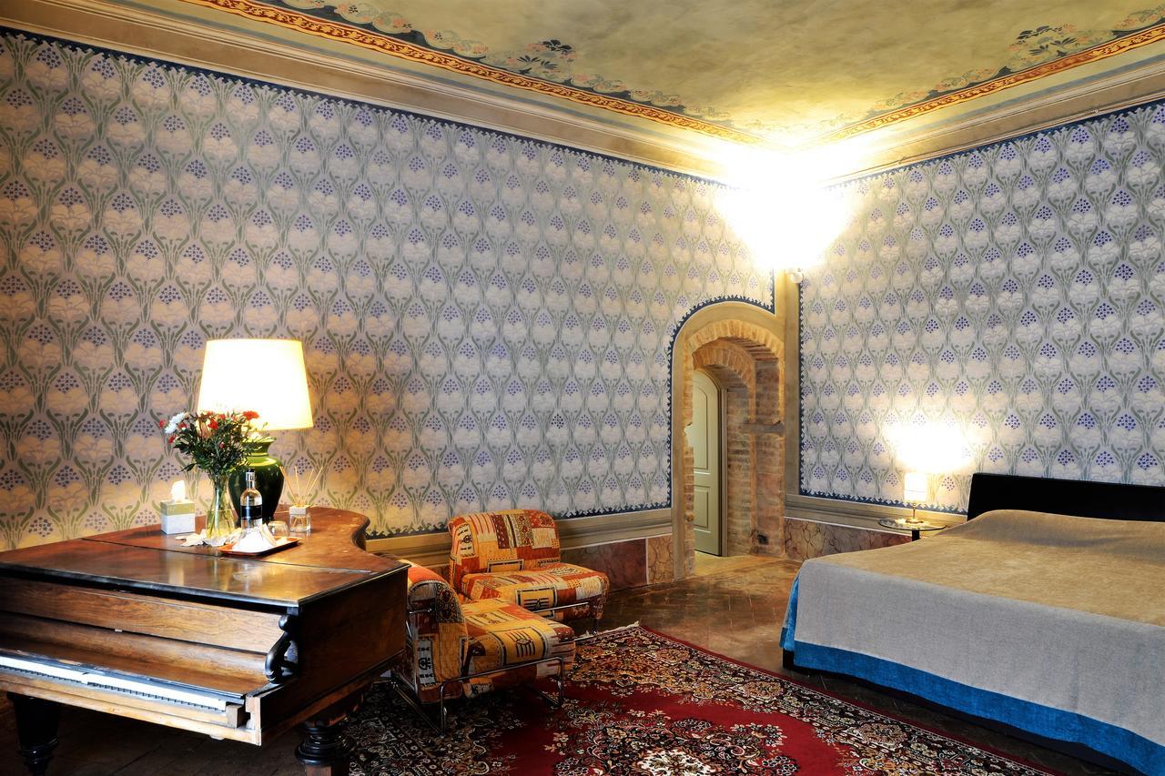 Bed and Breakfast Il Palazzo Del Cardinale à Montalcino Chambre photo