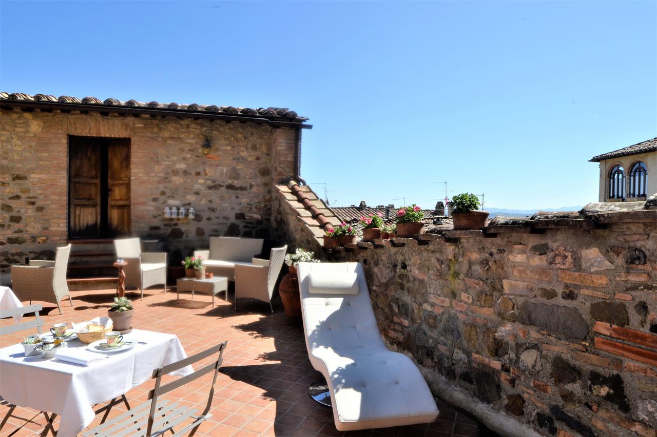 Bed and Breakfast Il Palazzo Del Cardinale à Montalcino Extérieur photo